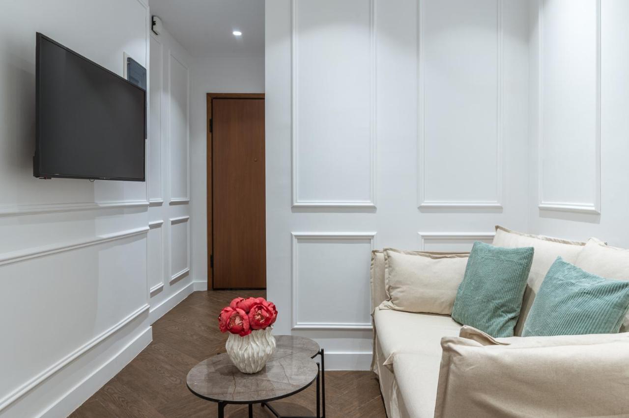 Phaedrus Living Luxury Studio Kolonaki Tsakalof Apartment Athens Exterior photo